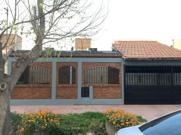 Foto Casa en Venta en Lujan De Cuyo, Mendoza - U$D 75.000 - pix36010457 - BienesOnLine
